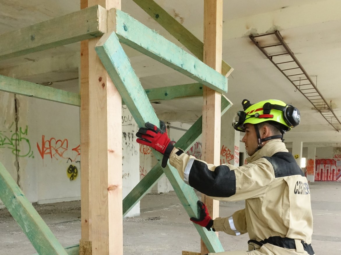 Rescue Shoring